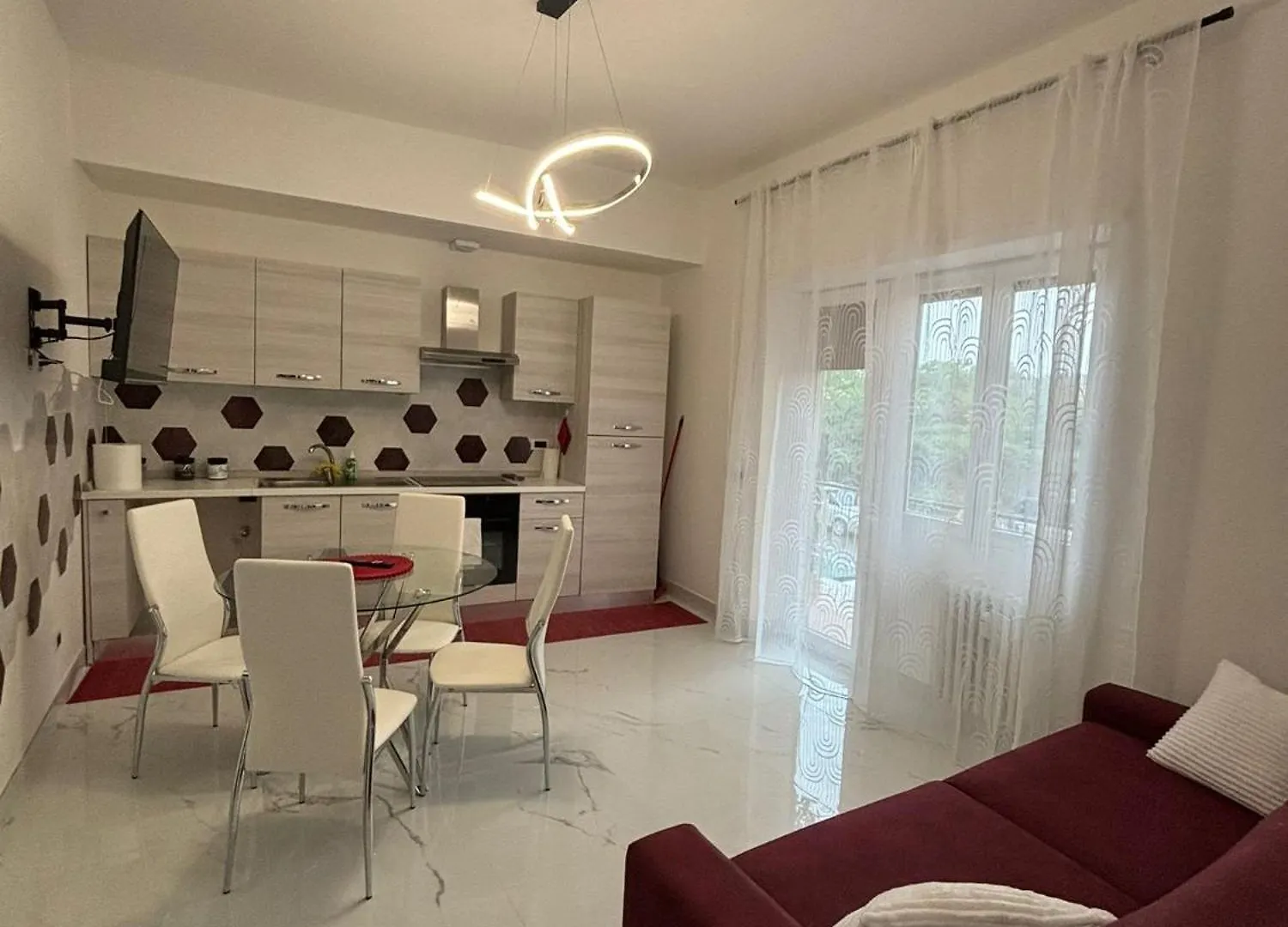 Tiburtina Flats contacts